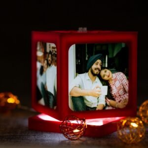 Rotating Photo Lamp